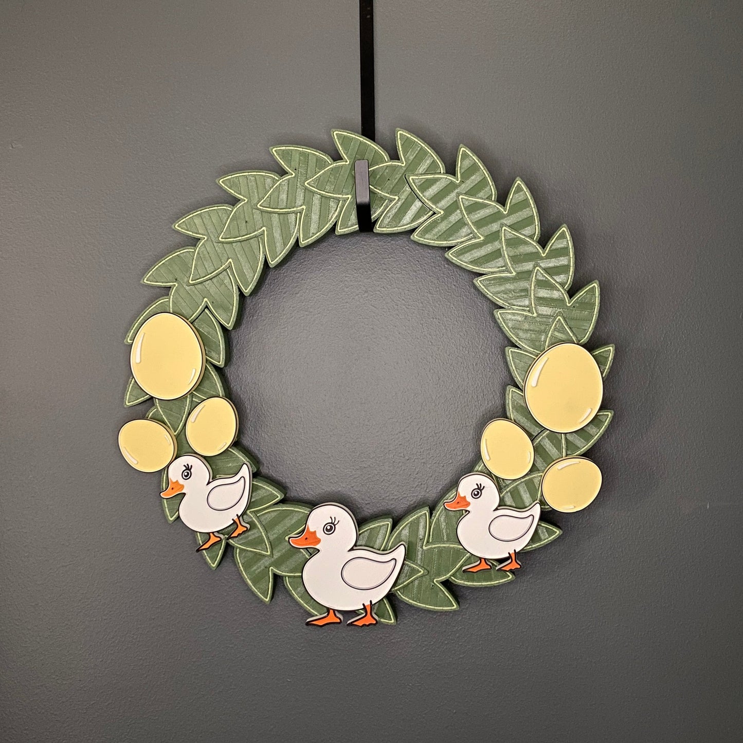 Medium Wreath Yellow Easter Eggs And White Ducks Bundle