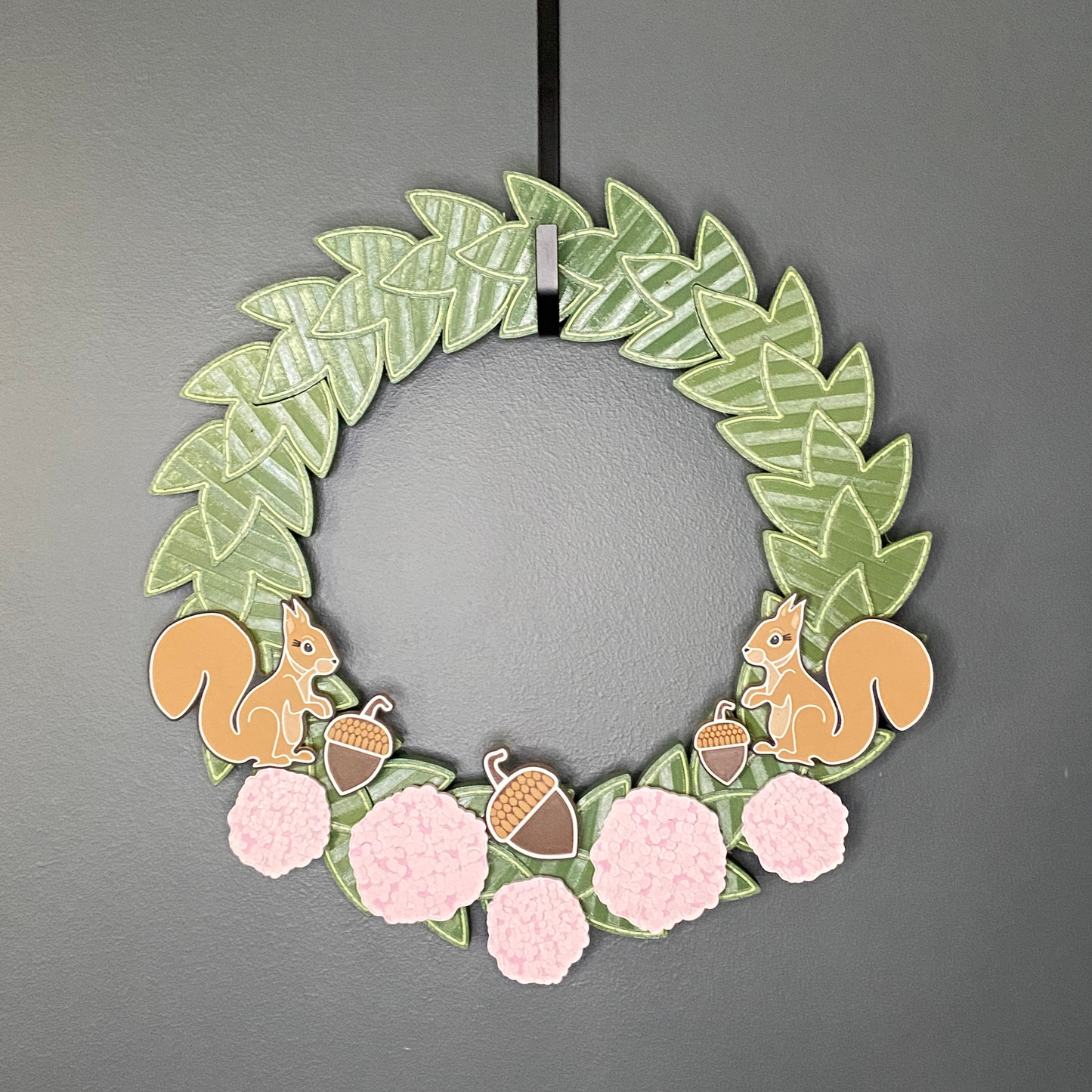 Hydrangeas and Squirrels Medium Wreath Bundles