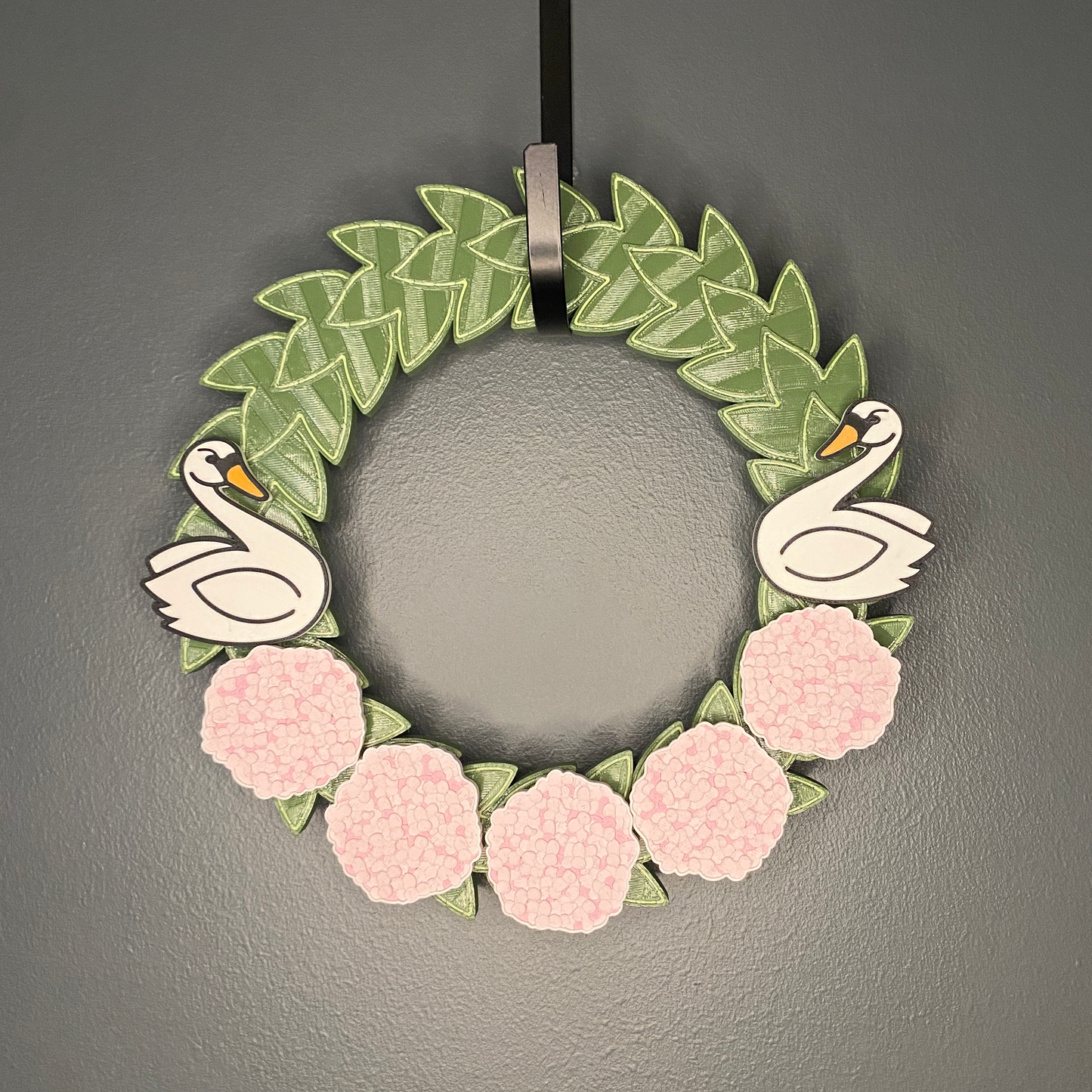 Hydrangeas and Swans Small Wreath Bundles