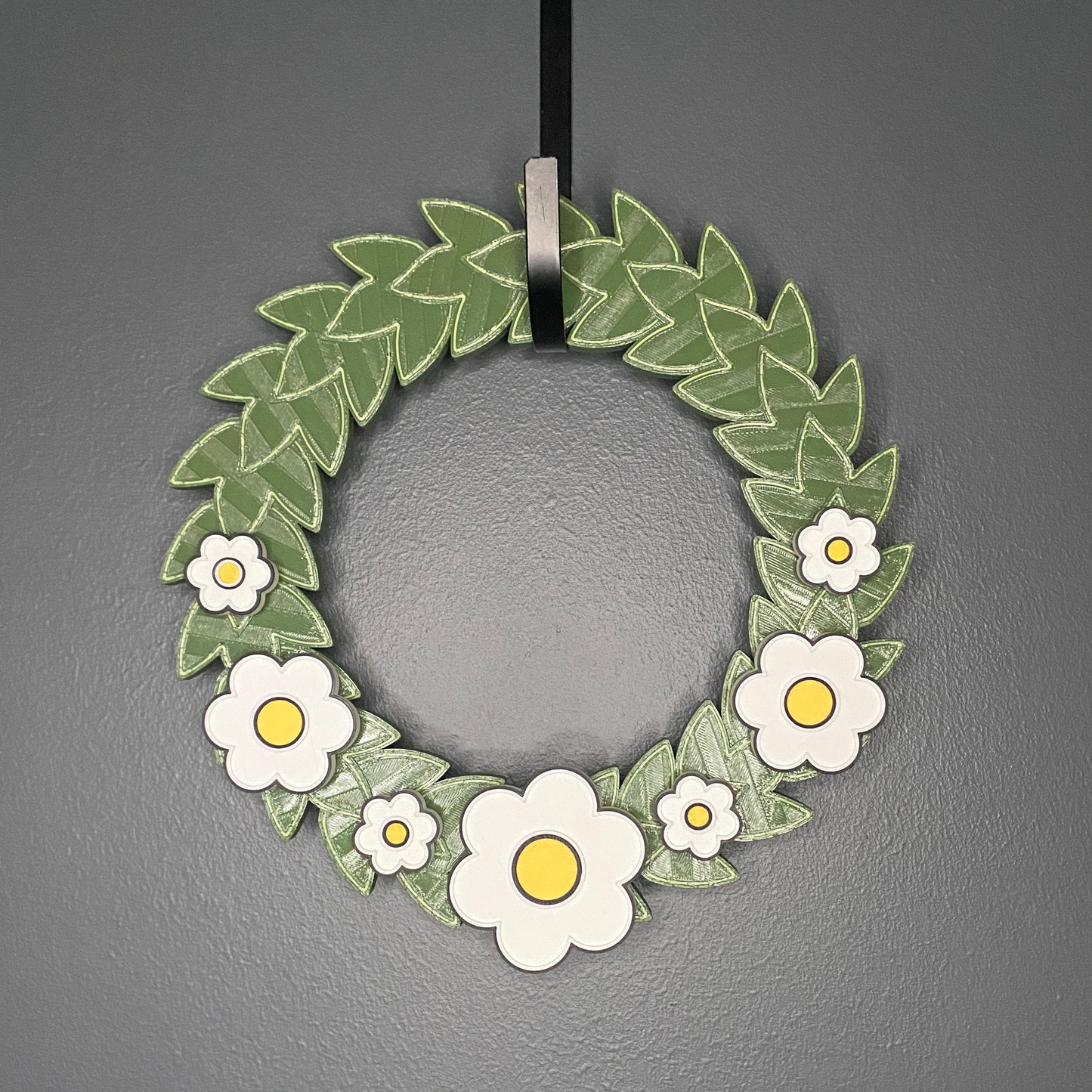 White Spring Hippy Flowers Small Wreath Bundle