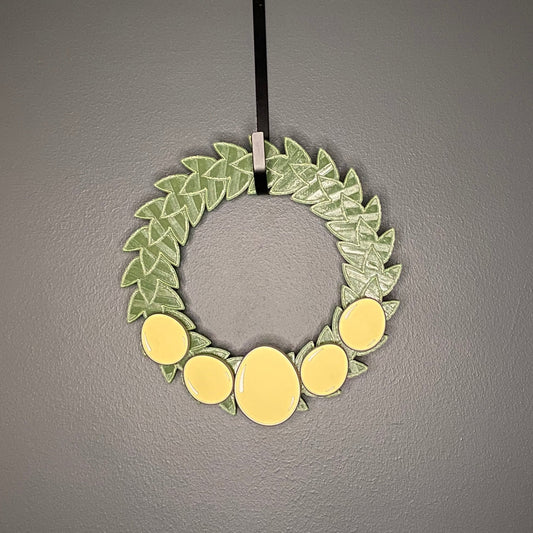 Small Wreath Yellow Eggs Bundle