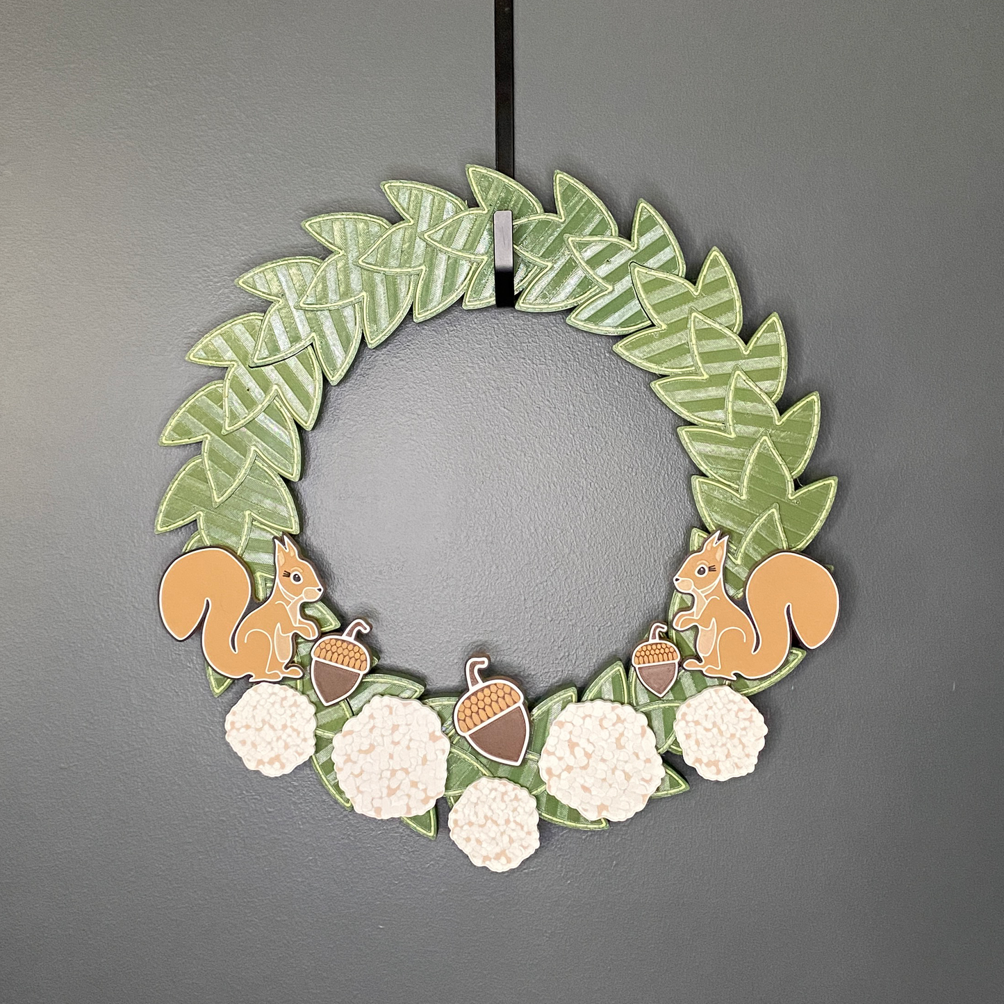 Hydrangeas and Squirrels Medium Wreath Bundles